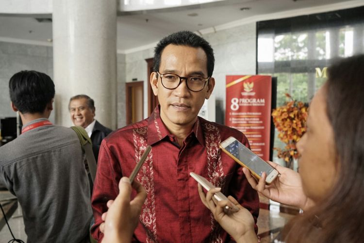 Anis Berencana Buat Partai, Ini Kata Pakar Hukum Tata Negara Refly Harun