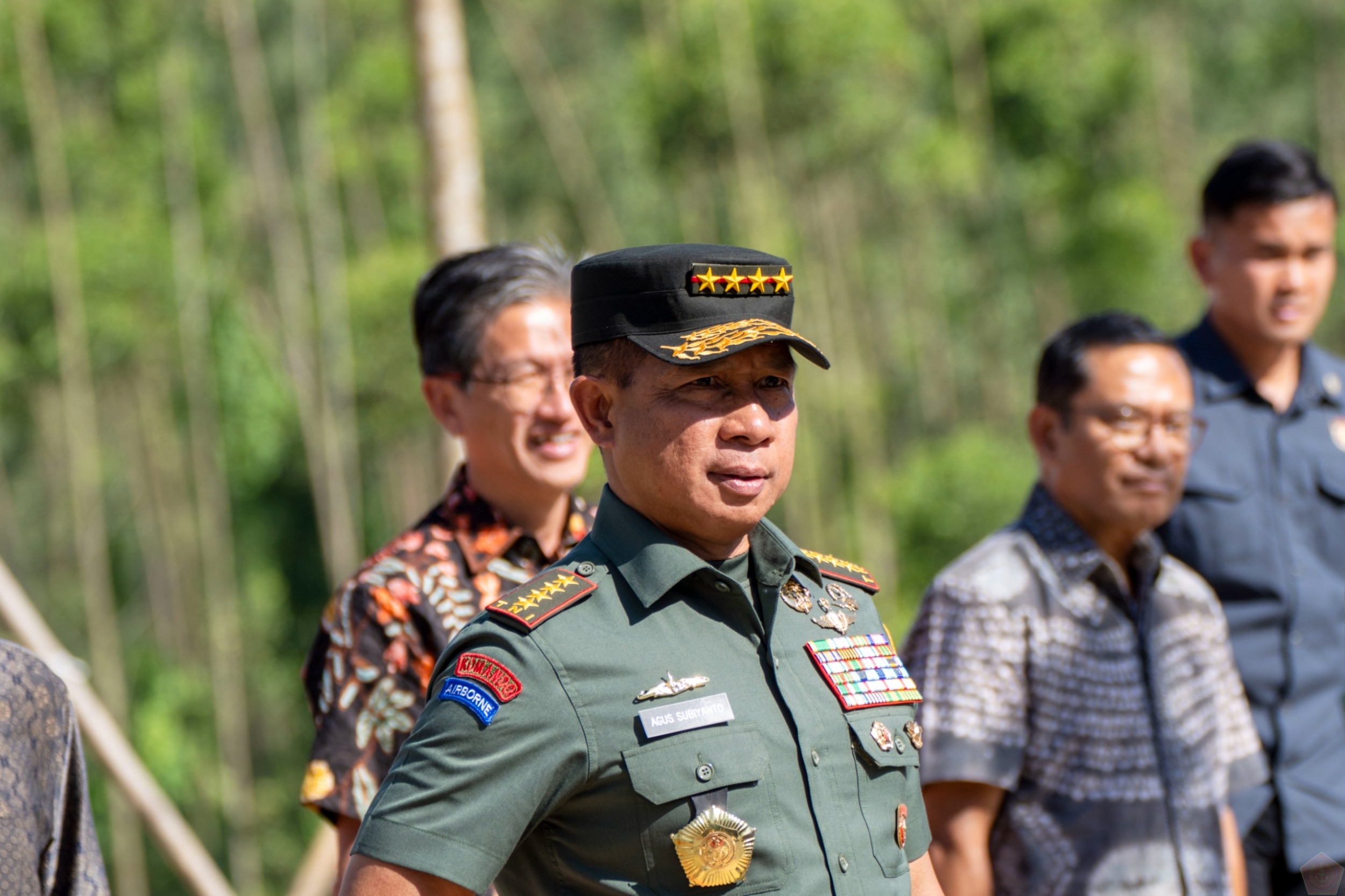 Panglima TNI Dampingi Presiden RI Tinjau Kawasan Wanagama Nusantara dan Resmikan Proyek Progresif di IKN