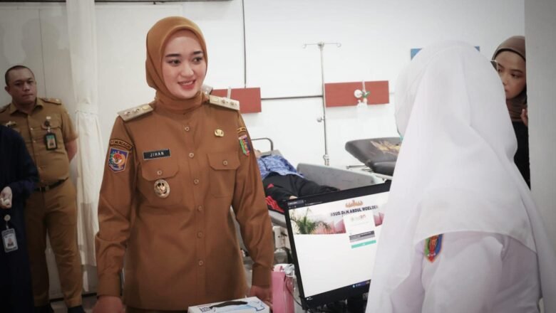 Wagub Lampung Jihan Nurlela Tinjau Pelayanan Kesehatan di RSUD Abdul Moeloek