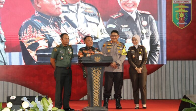 Upacara Pelepasan Bupati, Nanang Ermanto Sampaikan Terima Kasih dan Permohonan Maaf