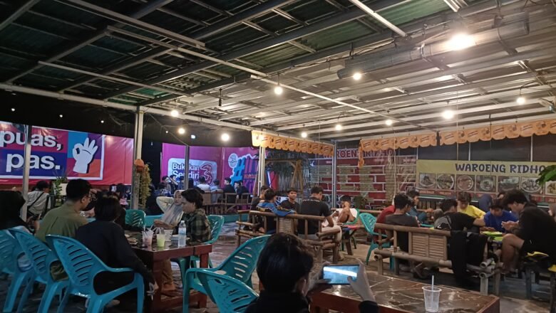 Makan Kenyang, Dompet Aman! Waroeng Ridho, Tongkrongan Favorit di Bandar Lampung