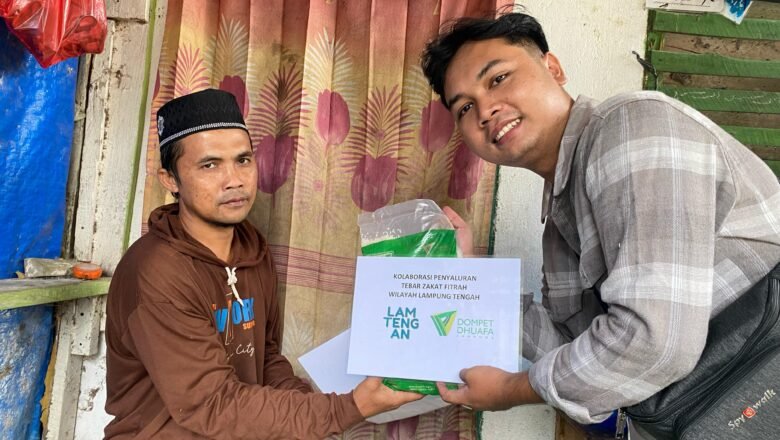 Media Lamtengan Distribusikan Zakat Fitrah Bersama Dompet Dhuafa Lampung