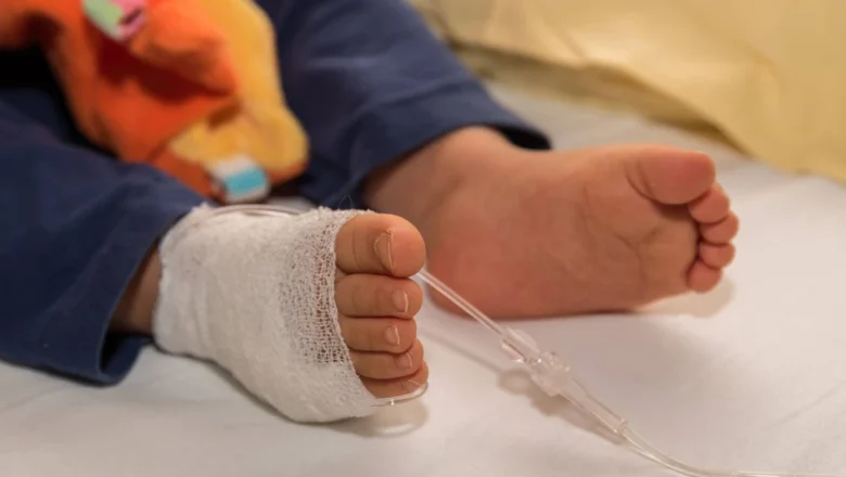 Ibu Muda Laporkan RS Permata Keluarga Karawang, Anak Gagal Infus hingga 12 Kali
