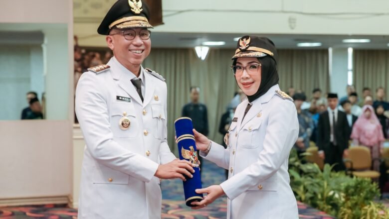 Gubernur Lampung Lantik Ayu Asalasiyah sebagai Bupati Way Kanan 2025–2030